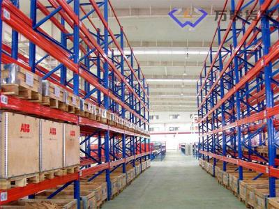 輕型貨架工廠分享標(biāo)準(zhǔn)型抽屜式模具架有哪些特性？